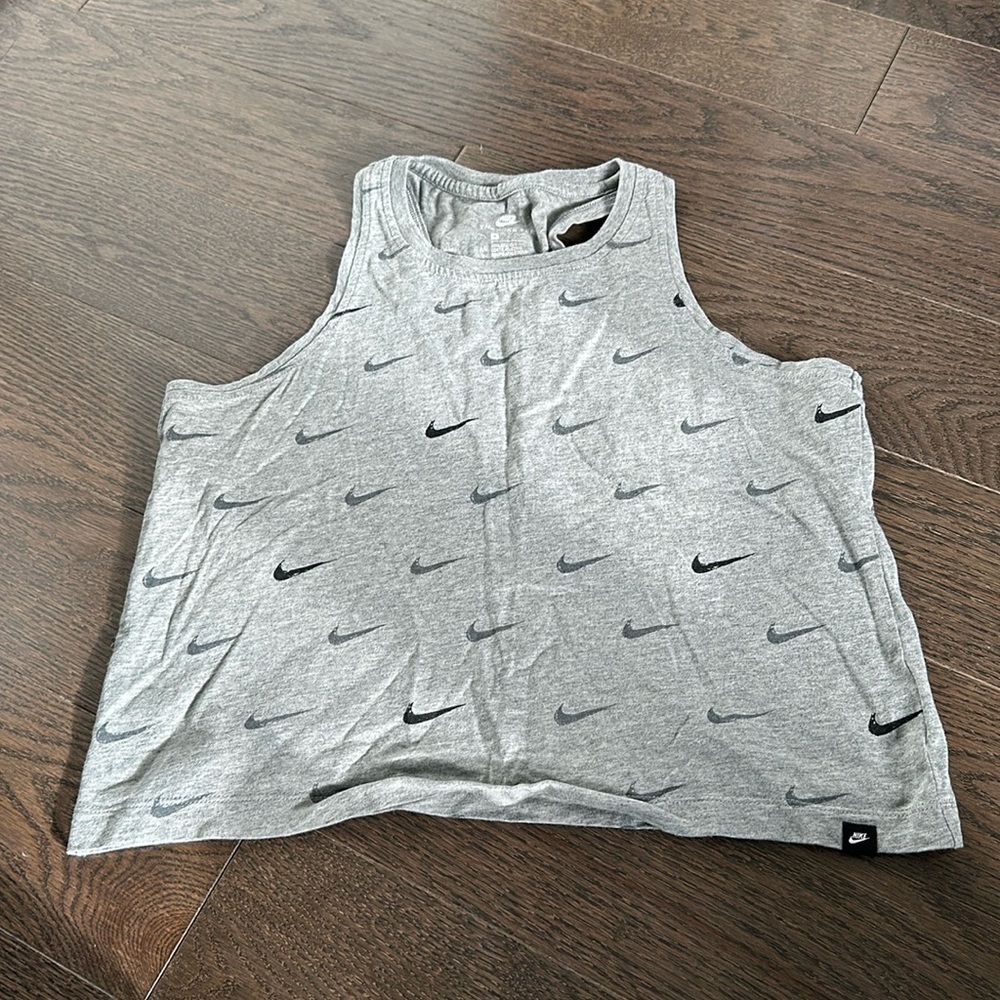 Women’s Nike tank top